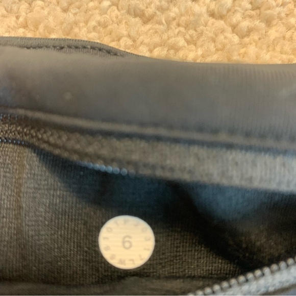 LULULEMON black white printed Circuit Breaker Skirt Sz 6 - Picture 8 of 11